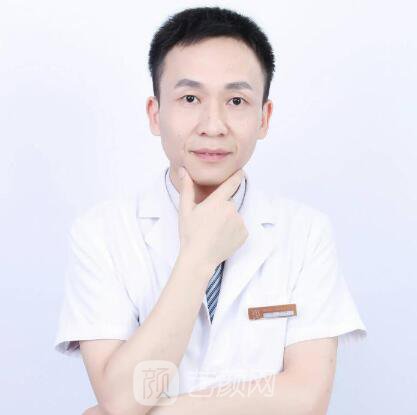 南昌美伊爾吸脂專家 劉立軍