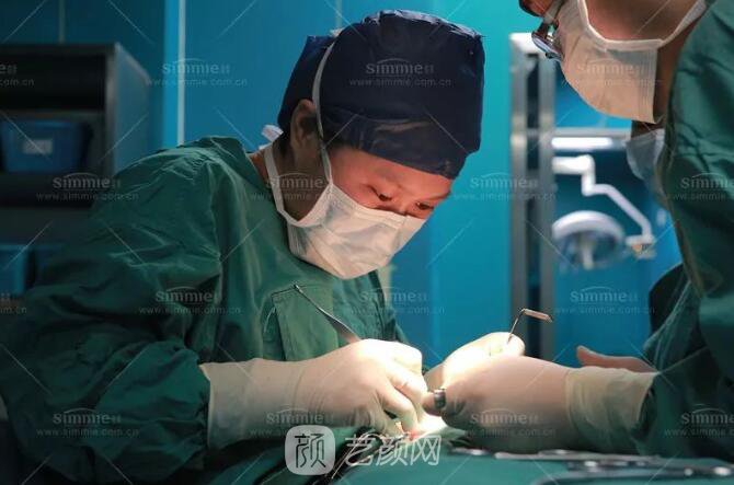 上海喜美全肋鼻修復+鼻頭縮小+鼻小柱后縮矯正案例~