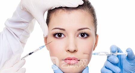 玻尿酸隆鼻前后的區(qū)別看到自然嗎?