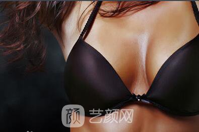 自體脂肪移植隆胸手術(shù)是更好較沒(méi)問(wèn)題的方法