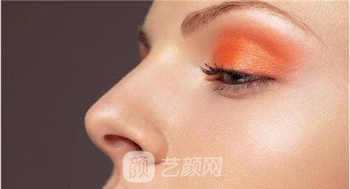 鼻子變高了，氣質(zhì)變贊了，魅力無限被放大