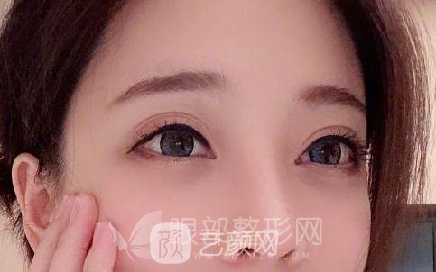 斗魚第一女主播馮提莫的進化史：從素人到網(wǎng)紅！