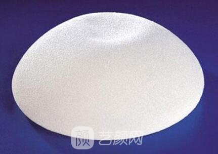 假體豐胸和真胸觸感如何?