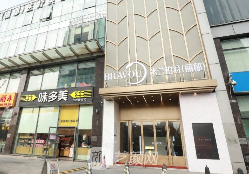 北京隆胸手術哪家醫(yī)院最